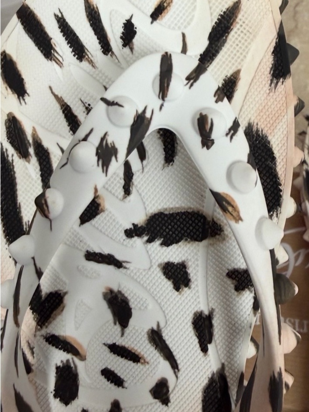 Christian Louboutin White & Black Animal Print Studded Donna Loubi Flip Flops 38 - Picture 10 of 16